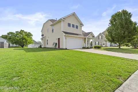 2108 Aydlett Dr, Elizabeth City, NC 27909