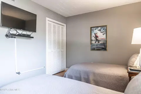 Bedroom - 85 Pine Valley Rd # 42, Pinehurst, NC 28374 photo 6 of 8