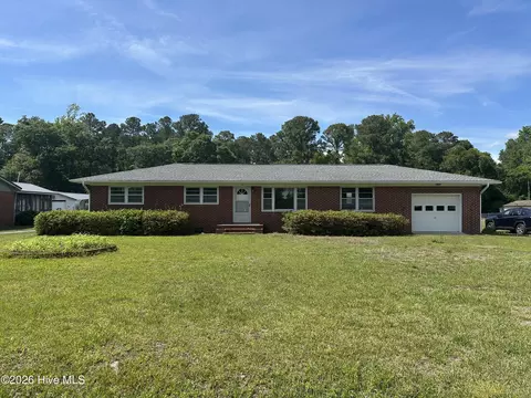 1417 Fork Dr, Castle Hayne, NC 28429