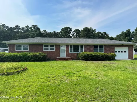 1417 Fork Dr, Castle Hayne, NC 28429