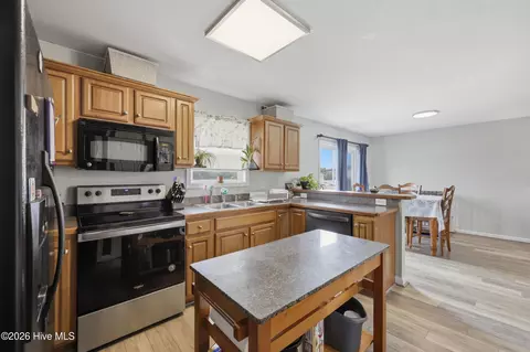 Kitchen - 3733 Virginia Rd, Tyner, NC 27980 photo 3 of 4