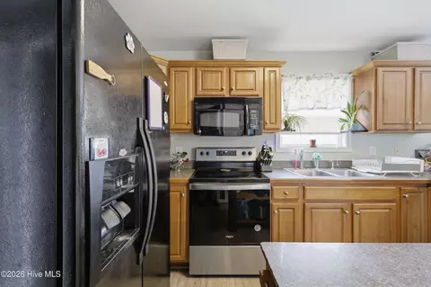 Kitchen - 3733 Virginia Rd, Tyner, NC 27980 photo 2 of 4