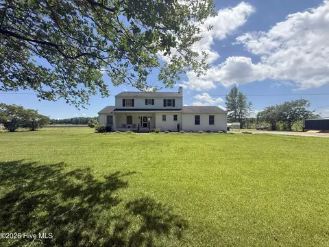 462 Old Cherry Rd, Creswell, NC 27928