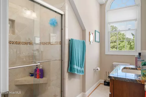 Bath - 152 E Winding Way, Wallace, NC 28466 photo 6 of 6