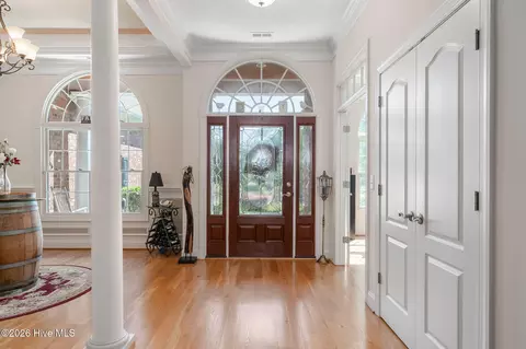 Entry Way - 152 E Winding Way, Wallace, NC 28466 photo 1 of 2