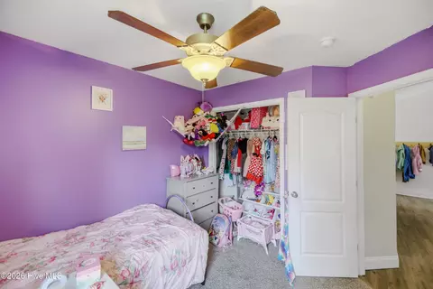 Bedroom - 104 Van Riggs Rd, Hubert, NC 28539 photo 5 of 5