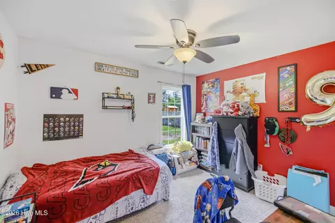 Bedroom - 104 Van Riggs Rd, Hubert, NC 28539 photo 3 of 5