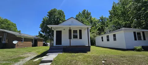 1903 S Pitt St, Greenville, NC 27834