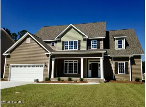 2204 Birch Hollow Dr, Winterville, NC 28590