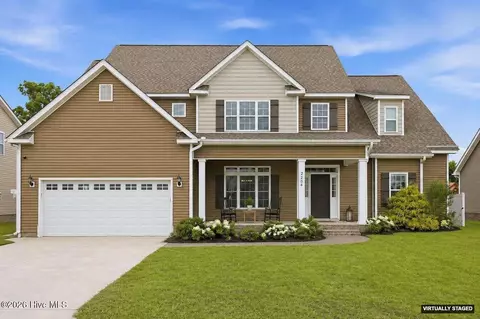 2204 Birch Hollow Dr, Winterville, NC 28590