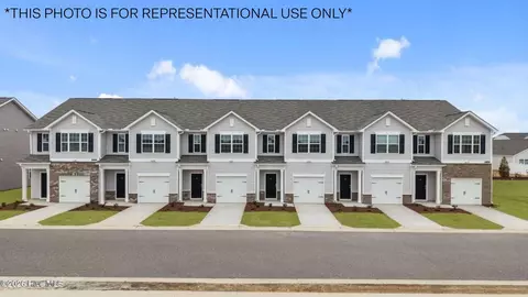 3400 Sunstone Way #1, Winterville, NC 28590