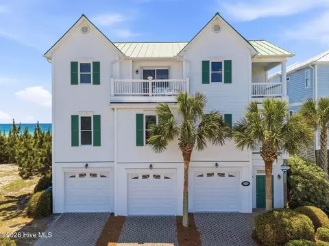 111 S Anderson Blvd, Topsail Beach, NC 28445