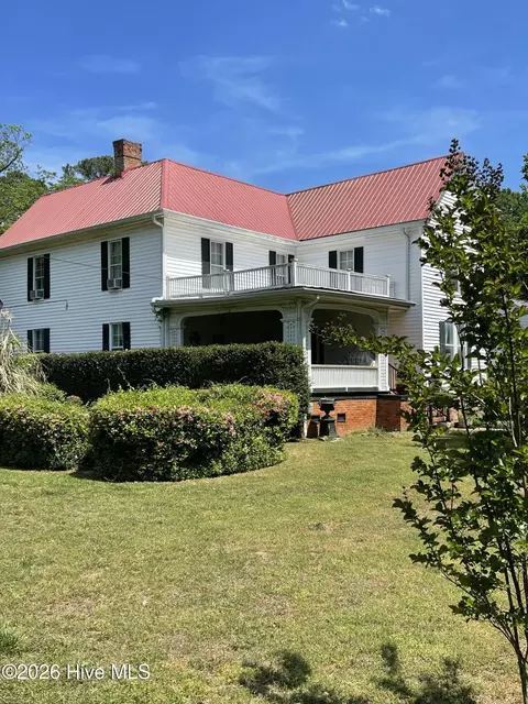 503 E Robert Toombs Ave, Washington, GA 30673