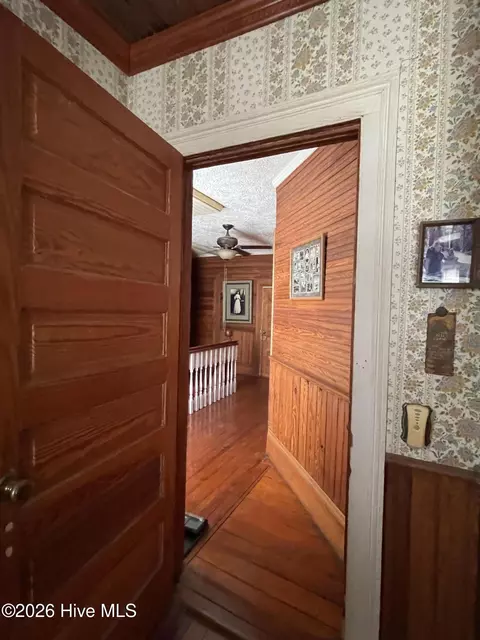 Entry Way - 503 E Robert Toombs Ave, Washington, GA 30673 photo 1 of 5