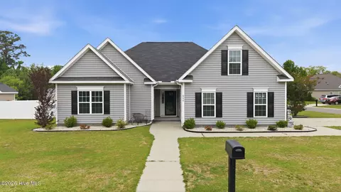 600 Rockland Dr, Greenville, NC 27858