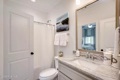 Bath - 2082 Egret Cir, Evans, GA 30809 photo 4 of 5