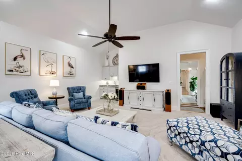 Living - 2082 Egret Cir, Evans, GA 30809 photo 5 of 5