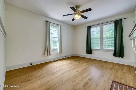 Living - 1442 Johns Rd, Augusta, GA 30904 photo 7 of 10