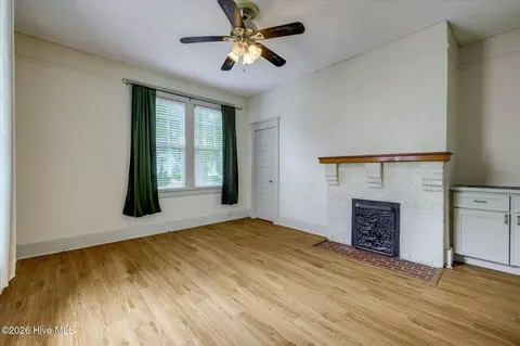 Living - 1442 Johns Rd, Augusta, GA 30904 photo 8 of 10