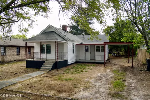 40 Jackson St, Warrenville, SC 29851