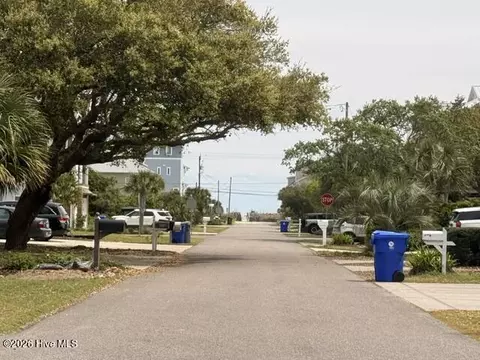 1222 Swordfish Ln, Carolina Beach, NC 28428