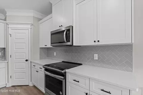Kitchen - 366 Sumac Trl, Evans, GA 30809 photo 3 of 5