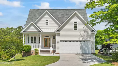 1037 Meridian Dr, Sneads Ferry, NC 28460