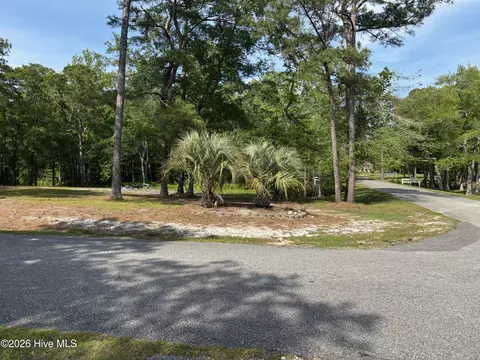 2510 High Valley Ct NE, Bolivia, NC 28422