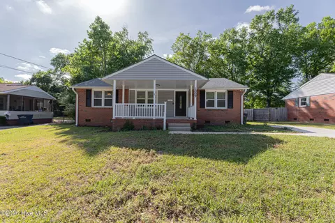1009 River St, Jacksonville, NC 28540