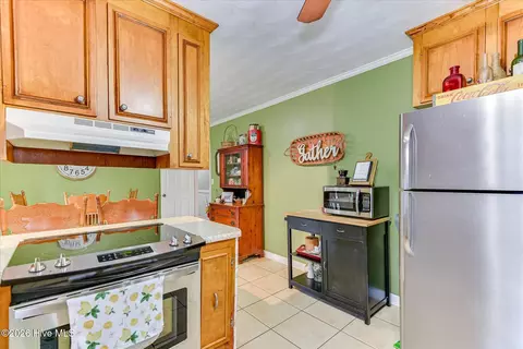 Kitchen - 1740 Taylor Rd, Augusta, GA 30906 photo 3 of 3