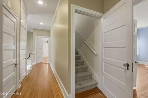 Entry Way - 411 E Front St, New Bern, NC 28560 photo 4 of 5