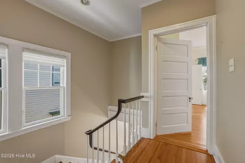 Entry Way - 411 E Front St, New Bern, NC 28560 photo 5 of 5
