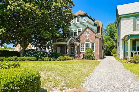 411 E Front St, New Bern, NC 28560