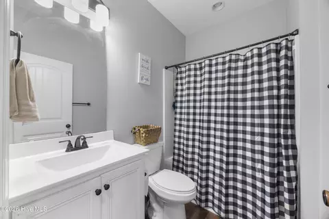 Bath - 4201 Needmore Rd, Turkey, NC 28393 photo 1 of 2
