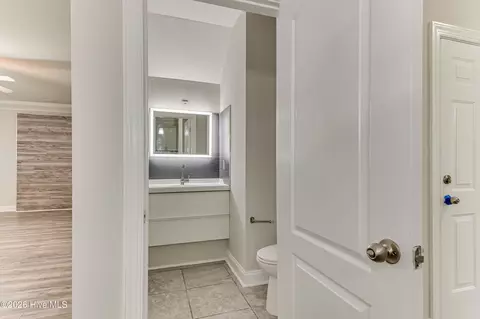 Bath - 2315 Malone Way, Evans, GA 30809 photo 1 of 7