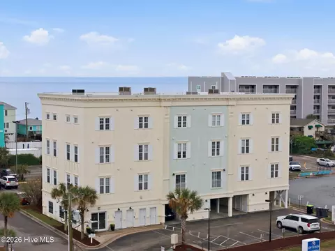 103 Charlotte Ave #104, Carolina Beach, NC 28428