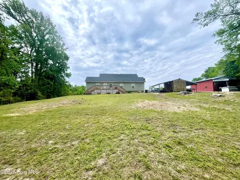 Exterior - 2088 Meadows Rd, Williamston, NC 27892 photo 9 of 15