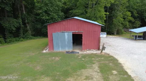 Exterior - 2088 Meadows Rd, Williamston, NC 27892 photo 13 of 15
