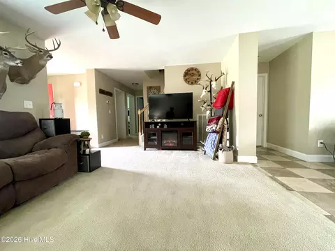 Living - 2088 Meadows Rd, Williamston, NC 27892 photo 2 of 2
