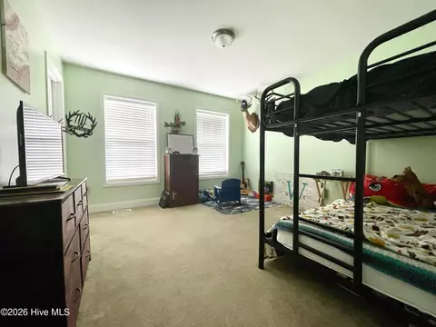 Bedroom - 2088 Meadows Rd, Williamston, NC 27892 photo 2 of 5
