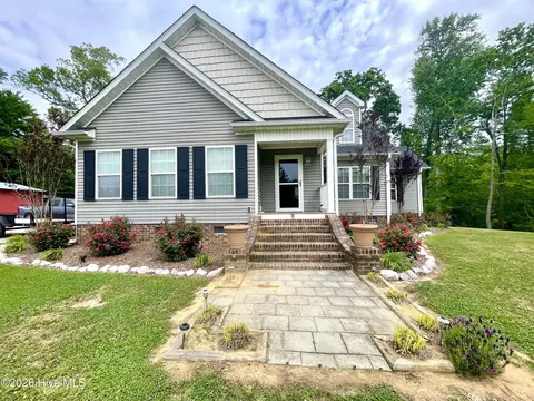 Exterior - 2088 Meadows Rd, Williamston, NC 27892 photo 11 of 15