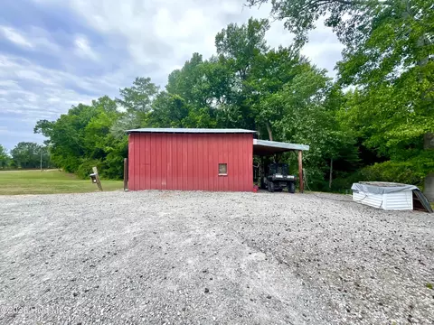 Exterior - 2088 Meadows Rd, Williamston, NC 27892 photo 2 of 15