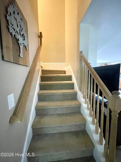 Entry Way - 2088 Meadows Rd, Williamston, NC 27892 photo 2 of 3