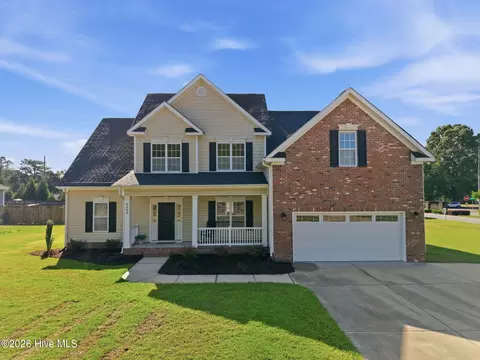 4009 Stillwood Dr, Winterville, NC 28590