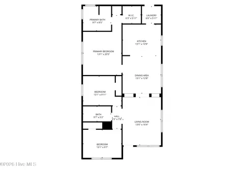 225 Boyington Dr, Midway Park, NC 28544