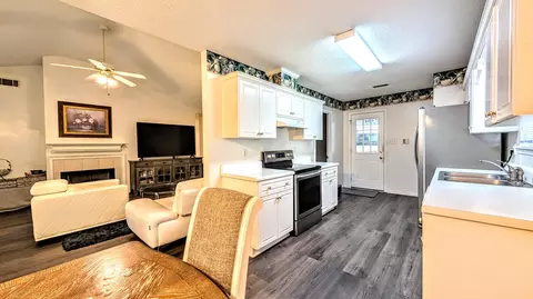 Kitchen - 723 Bradford Ln, Evans, GA 30809 photo 3 of 3