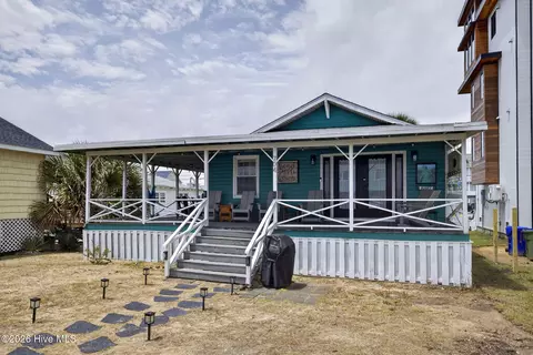 704 Carolina Beach Ave S, Carolina Beach, NC 28428