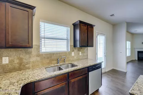 Kitchen - 231 Sims Ct, Augusta, GA 30909 photo 4 of 6