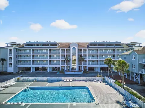 27 Ocean Isle West Blvd # 3N, Ocean Isle Beach, NC 28469