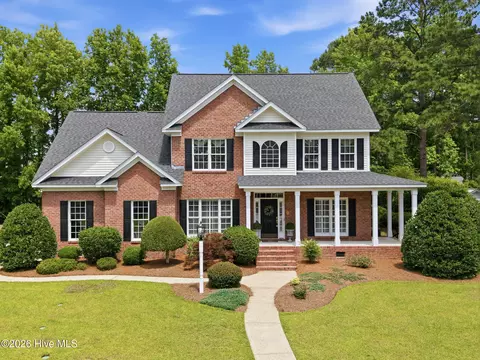 1901 Woodwind Dr, Greenville, NC 27858
